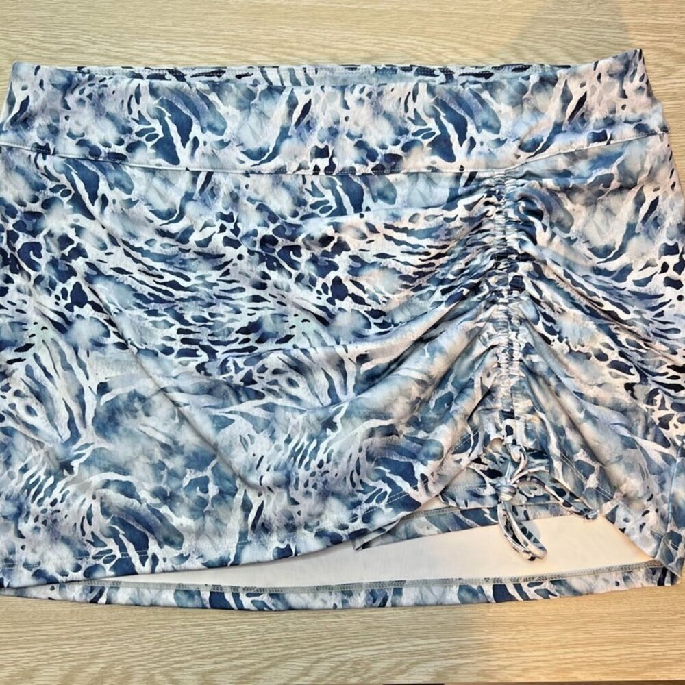 Brisas Skort NWOT Women's XL Smokey Blue White Abstract Animal Print Gathered